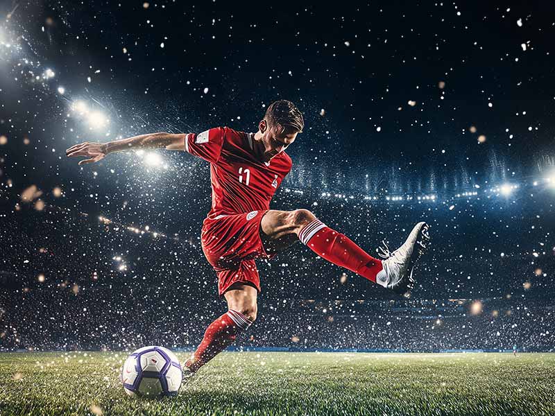 拉都拉不住！名场面：姆巴佩欧冠把尤文防线冲得七零八落！